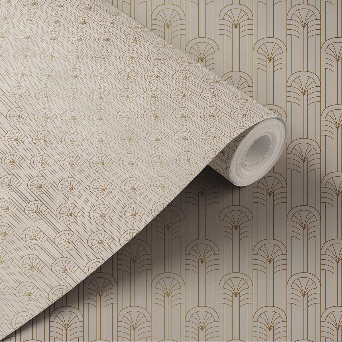 Golden Elegance Off-White with Gilded Pattern Wallpaper Roll